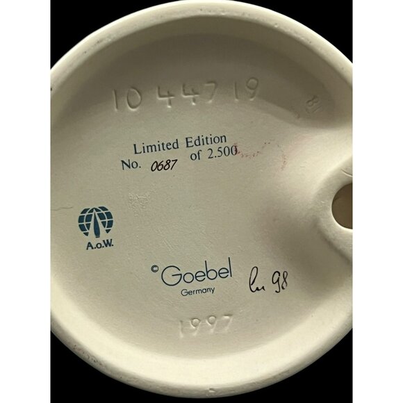 Adoring Mother 1997 Goebel DeGrazia Ltd Ed Porcelain Figurine #10-447-19 - MINT - Picture 12 of 12